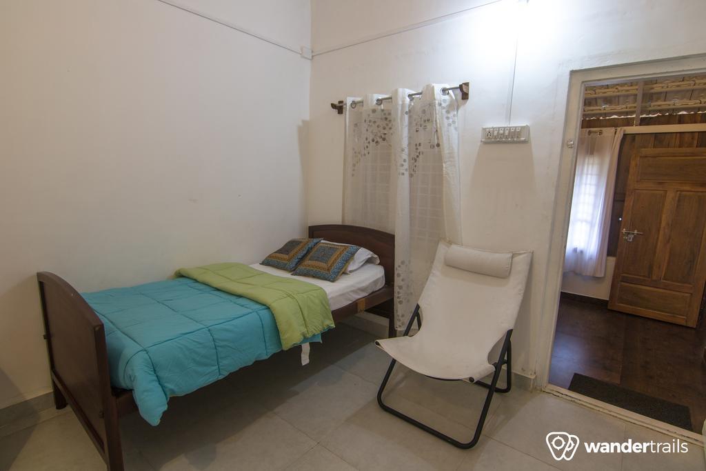 Whispering Willows Farm stay